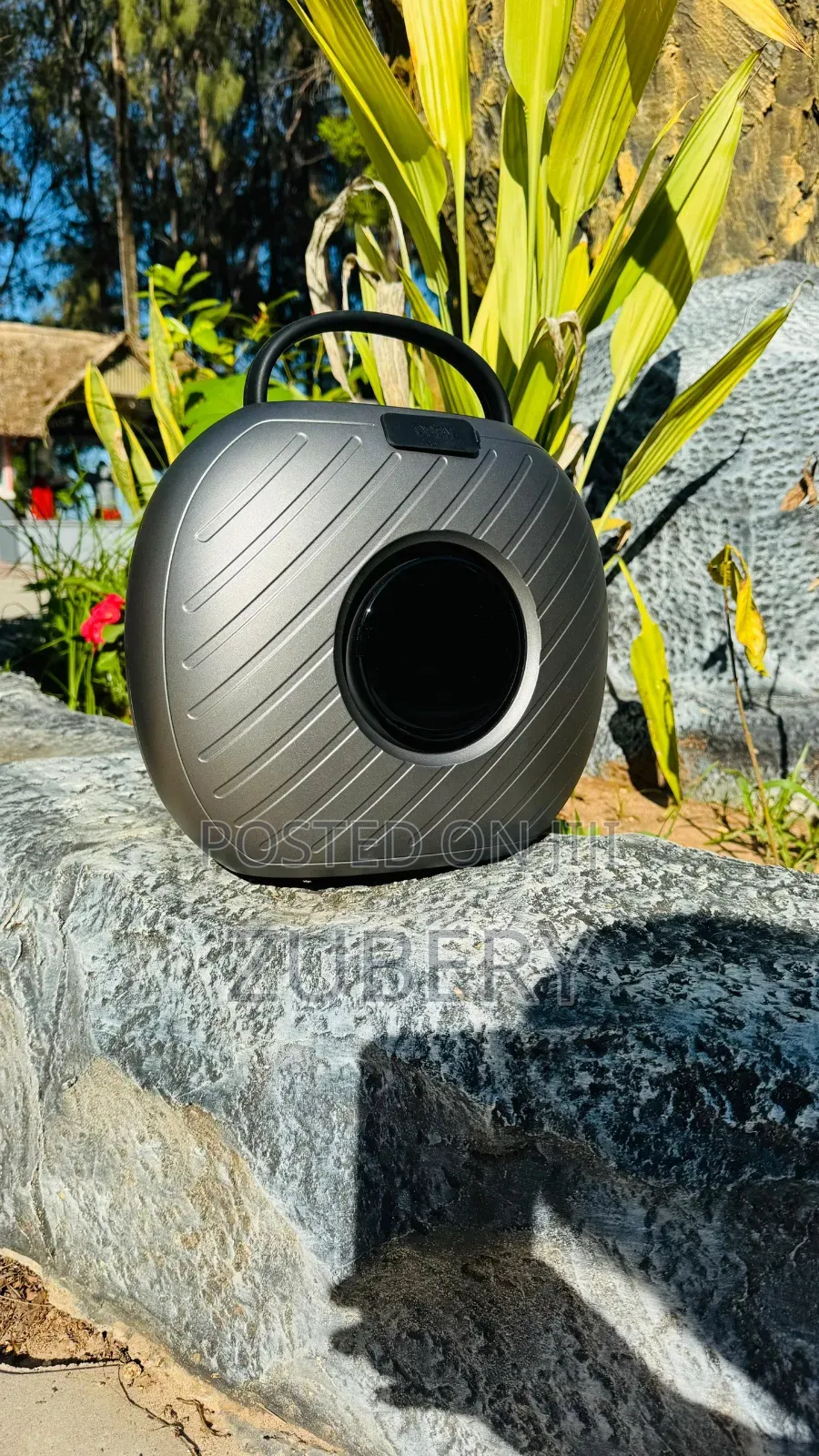 Modernized Bluetooth Speaker