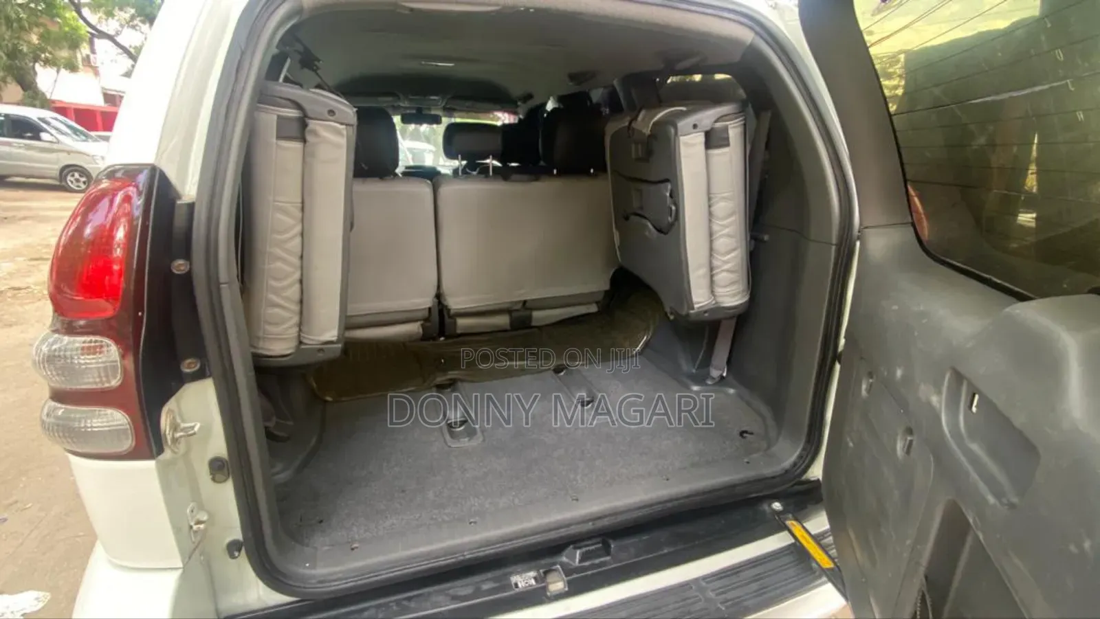 Toyota Land Cruiser Prado 2007 White