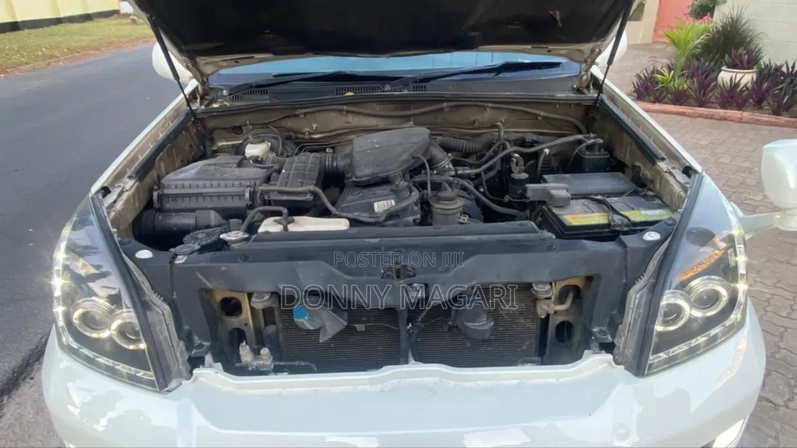 Toyota Land Cruiser Prado 2007 White