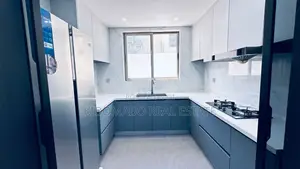 3bdrm Apartment in Oyster Bay for sale