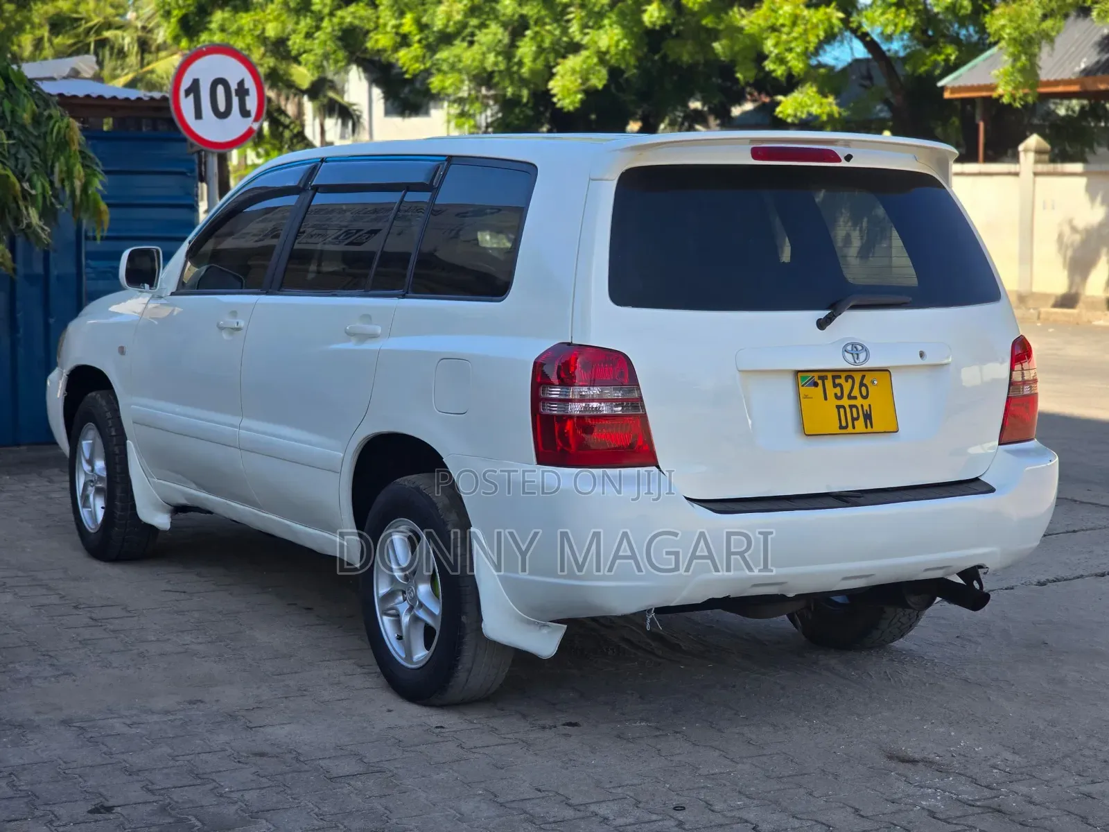 Toyota Kluger 2006 White