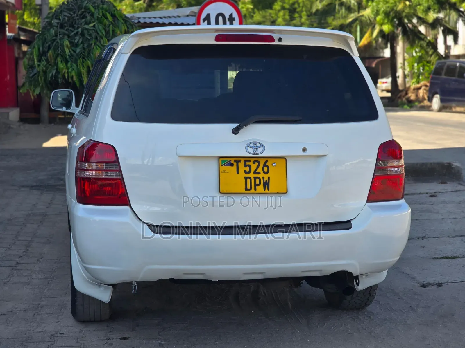 Toyota Kluger 2006 White