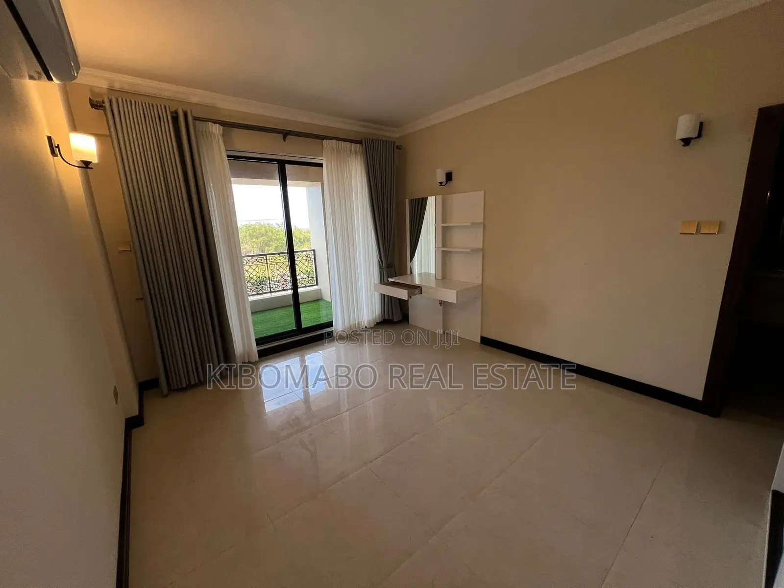 Furnished 3bdrm Apartment in Masaki for sale