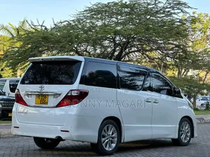 Toyota Alphard 2010 White