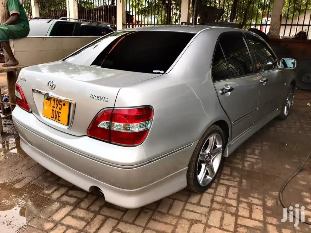 Toyota Brevis 2009 Silver