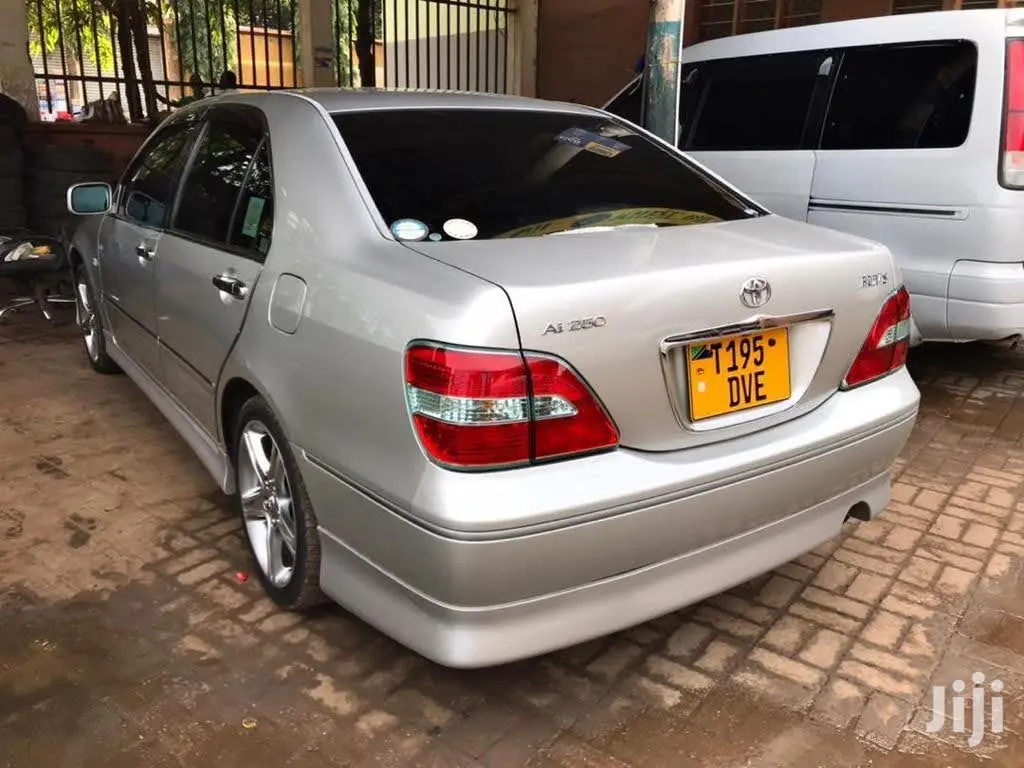 Toyota Brevis 2009 Silver