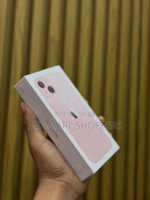 New Apple iPhone 13 128 GB Pink