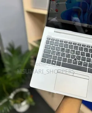 Laptop HP EliteBook 840 G5 8GB Intel Core I5 SSD 256GB