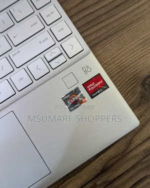 Laptop HP Pavilion 13 16GB AMD Ryzen 5 SSD 512GB
