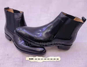 Chelsea Travolta Shoes
