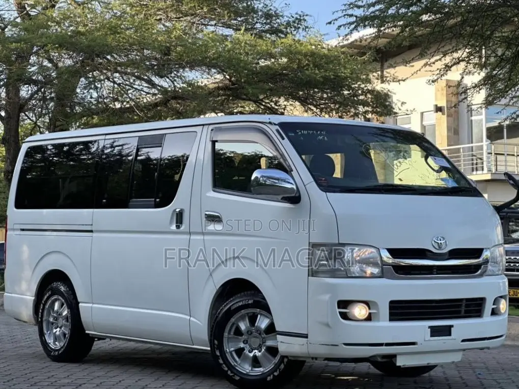Toyota HiAce 2008 White
