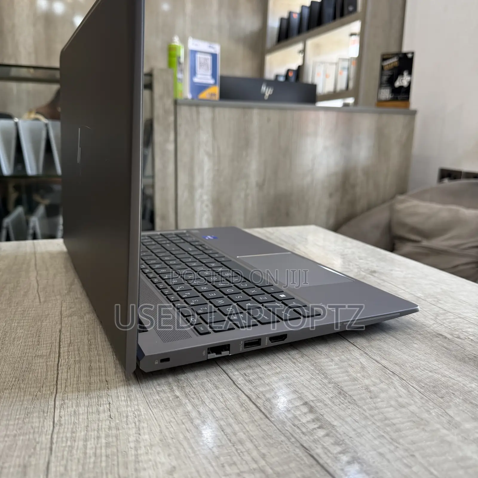 Laptop HP ZBook Power G9 I7 16GB Intel Core I7 SSD 1T
