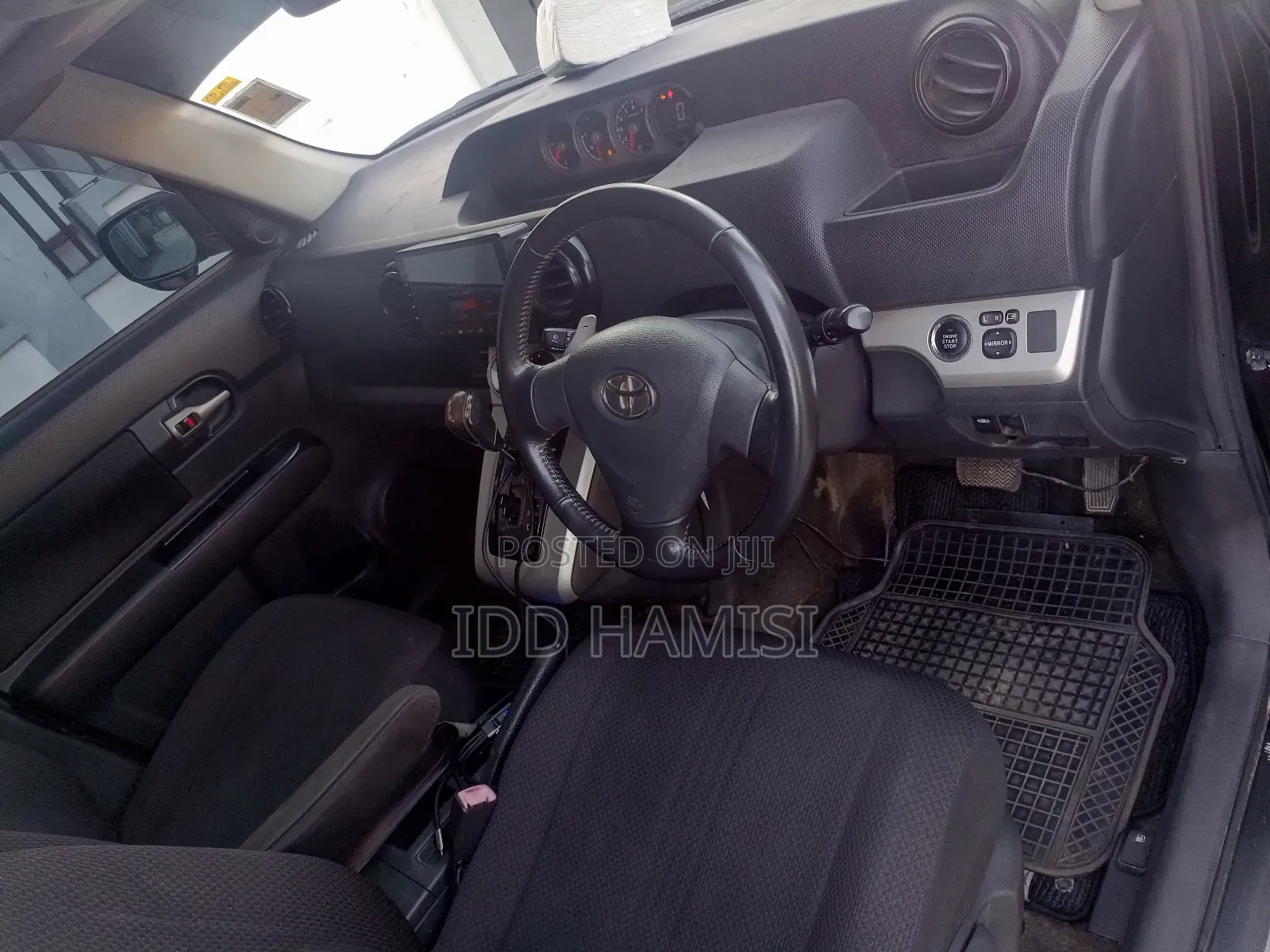 Toyota Corolla Rumion 2008 Black