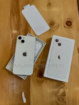 New Apple iPhone 13 128 GB White