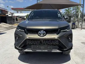 Toyota Fortuner 2023 Gray