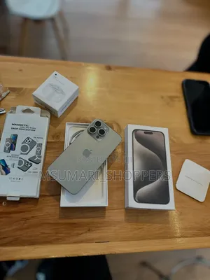 New Apple iPhone 15 Pro Max 256 GB Silver