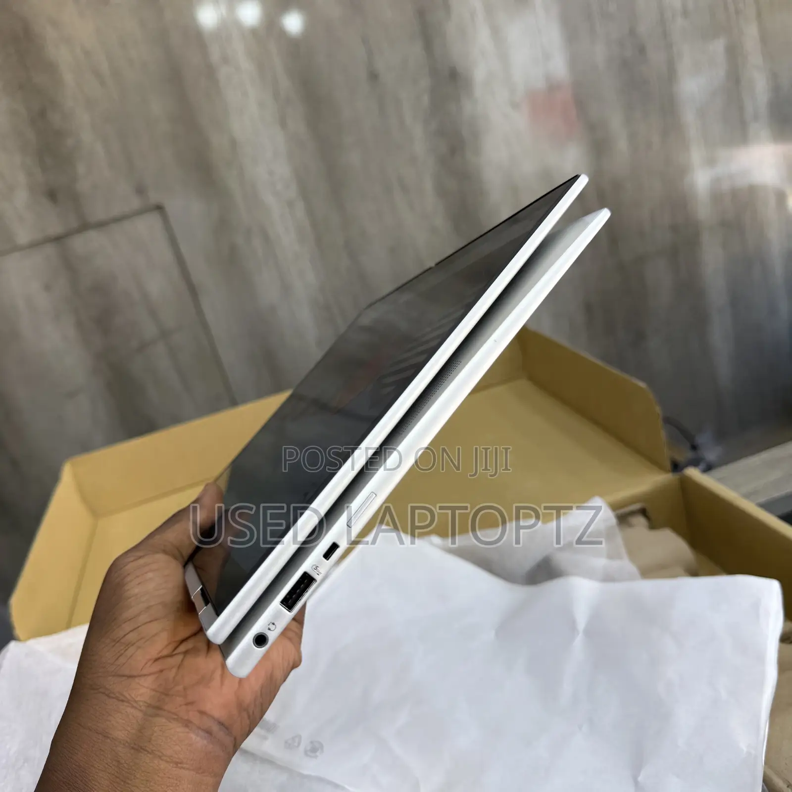 New Laptop HP EliteBook 840 G11 16GB Intel Core Ultra 5 SSD 1T