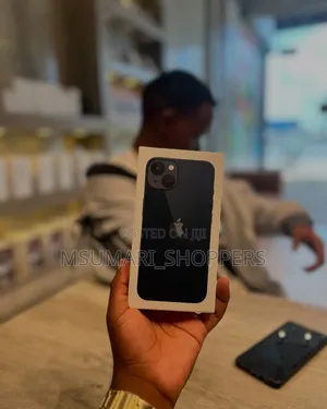 New Apple iPhone 13 128 GB Blue