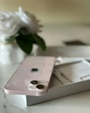 New Apple iPhone 13 128 GB Pink