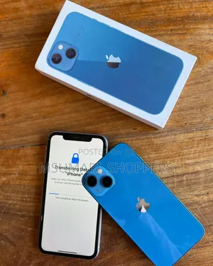 New Apple iPhone 13 128 GB Blue