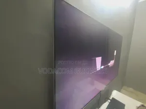 Samsung Smart 55" Uhd Qled HDR Quantum Dot W/Ai