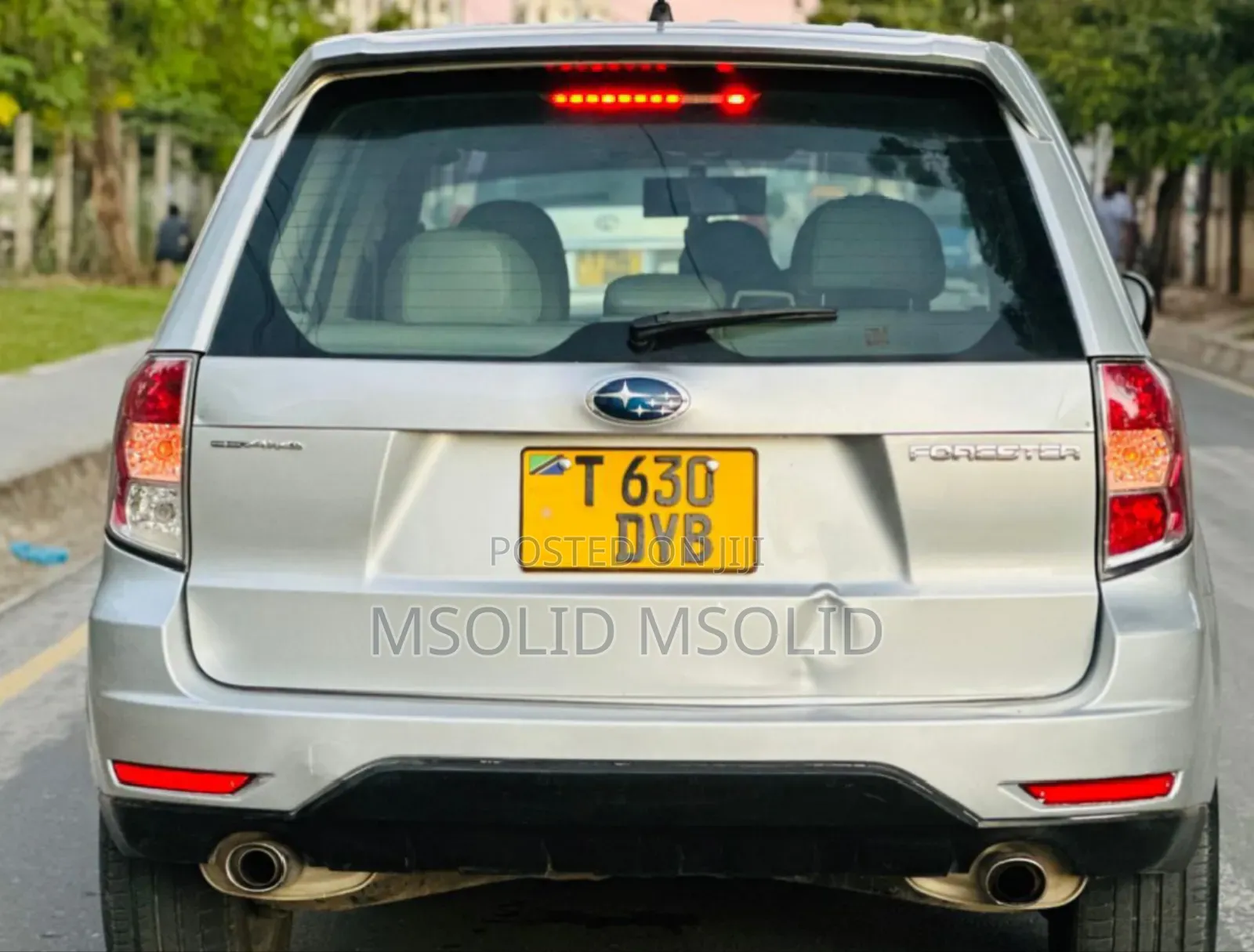 Subaru Forester 2010 Silver