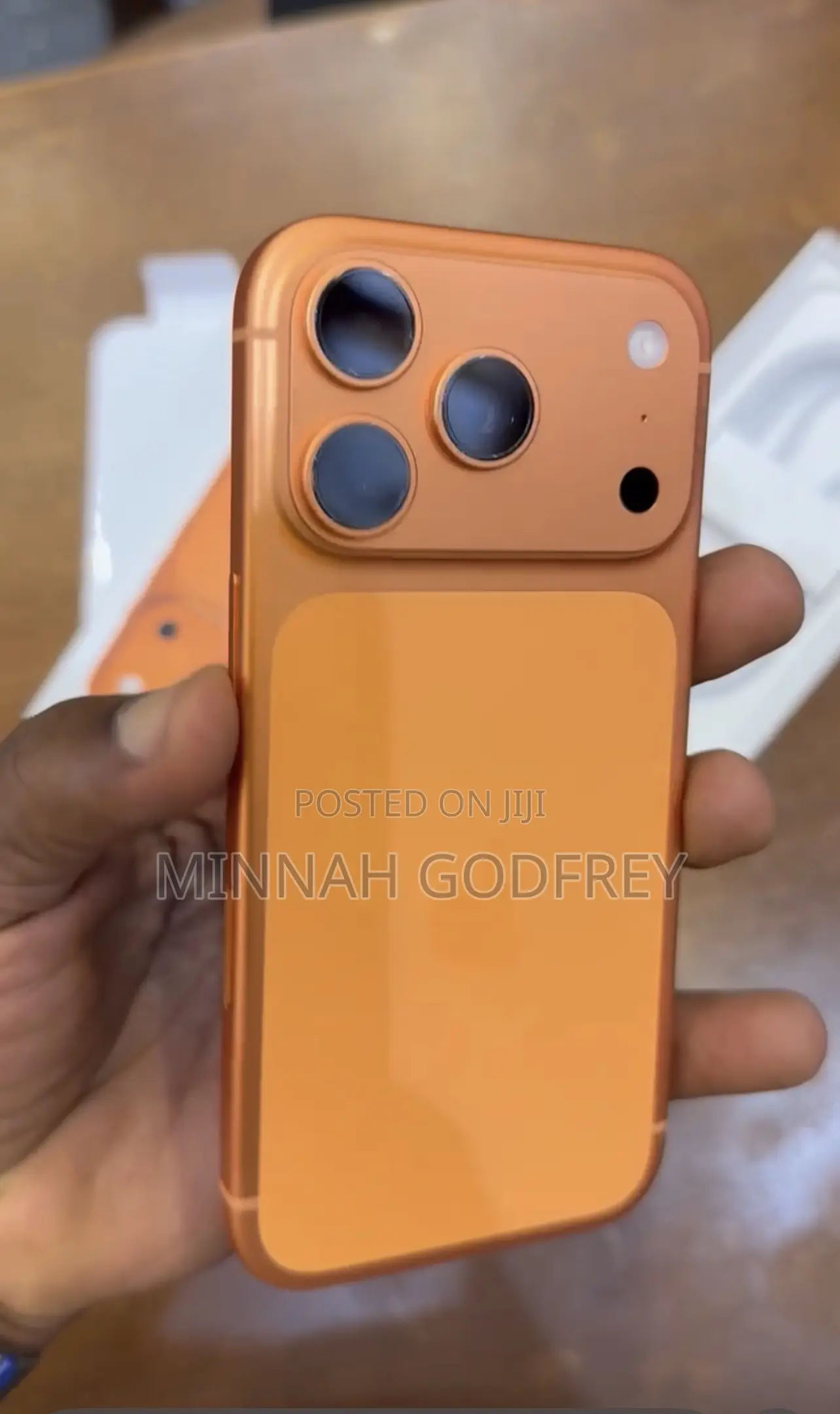New Apple iPhone 17 Pro Max 256 GB Orange