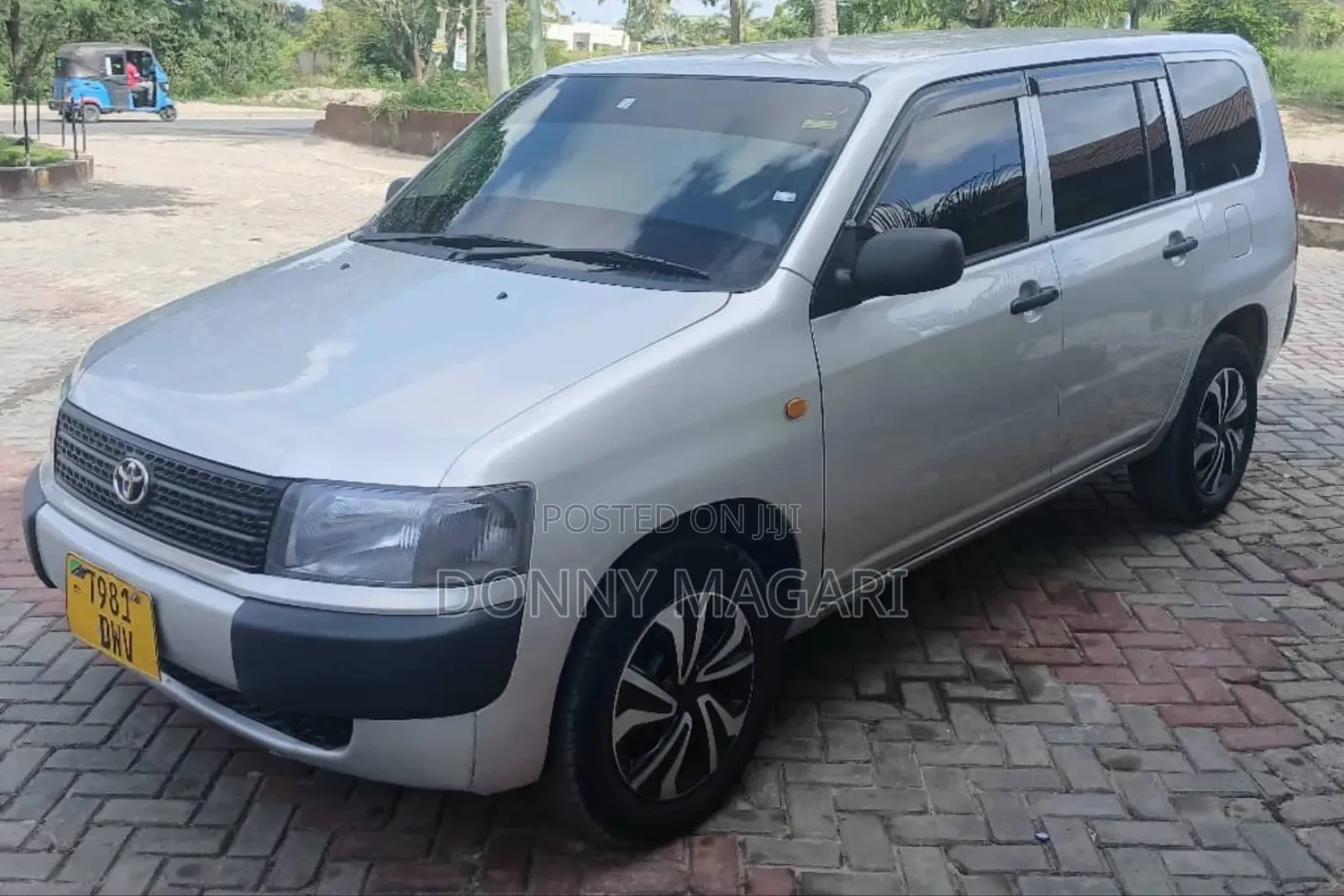 Toyota Probox 2005 Silver