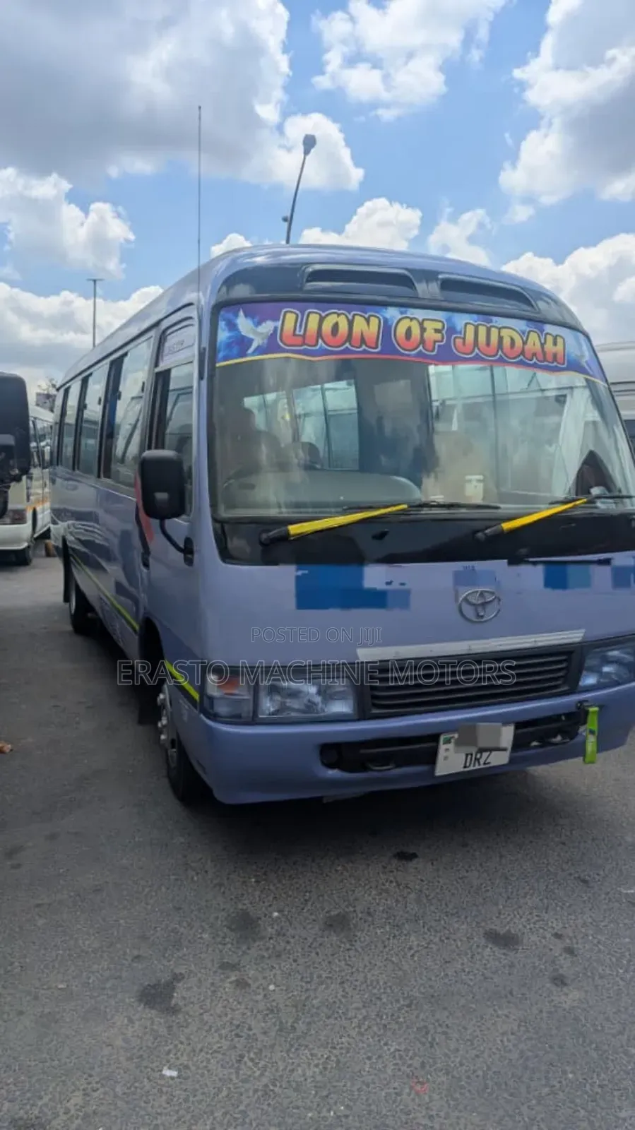 Toyota Coaster 2000