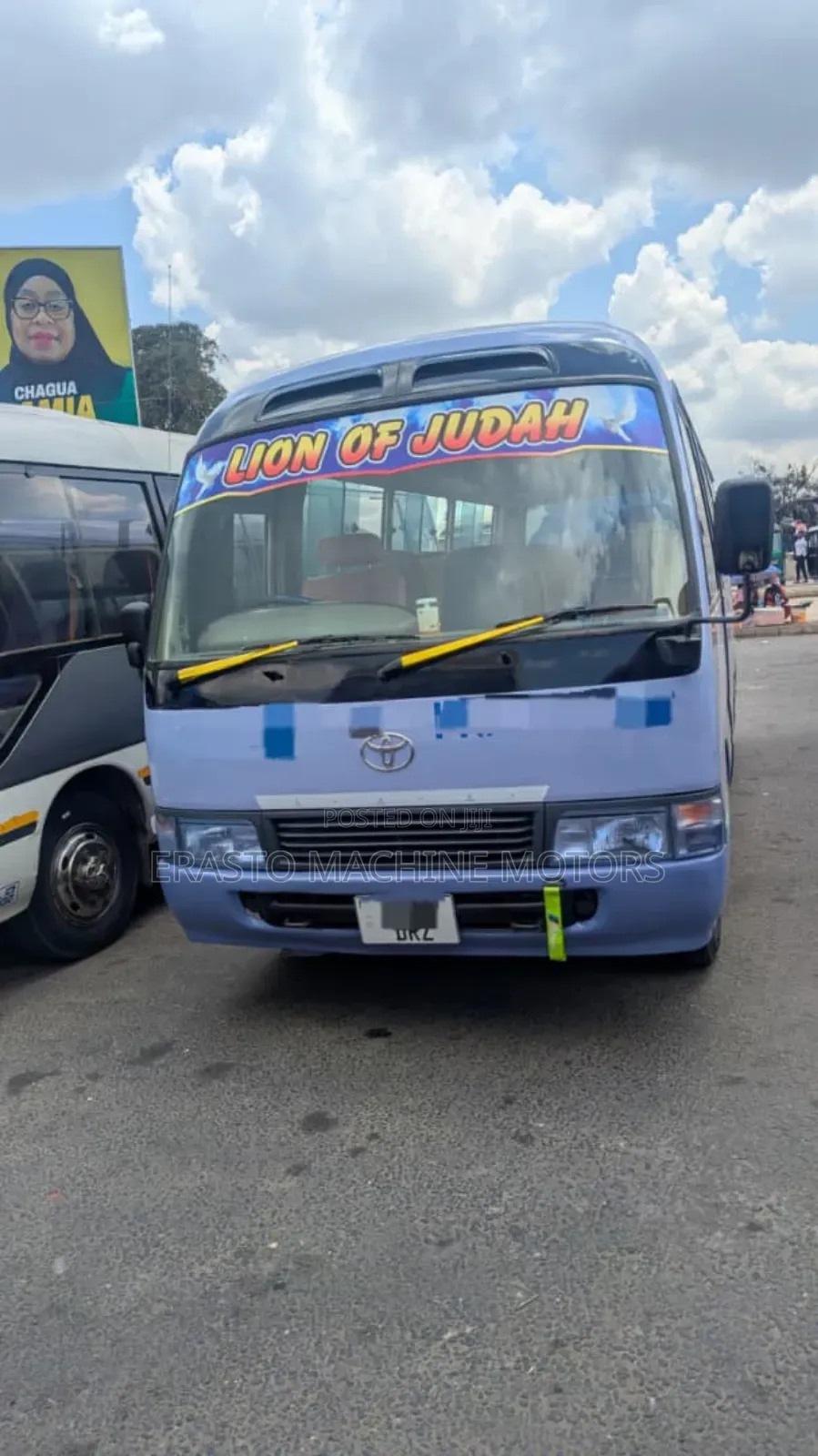 Toyota Coaster 2000