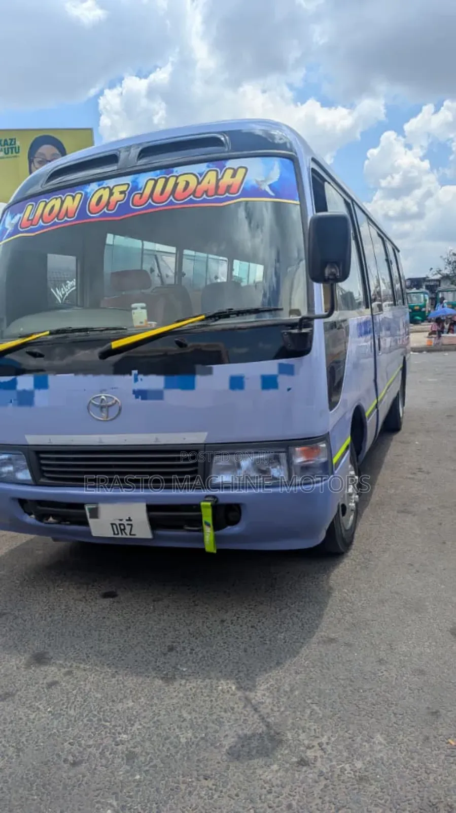 Toyota Coaster 2000