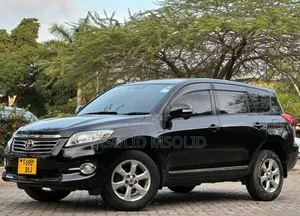 Toyota Vanguard 2010 Black
