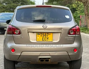 Nissan Dualis 2008 Gold