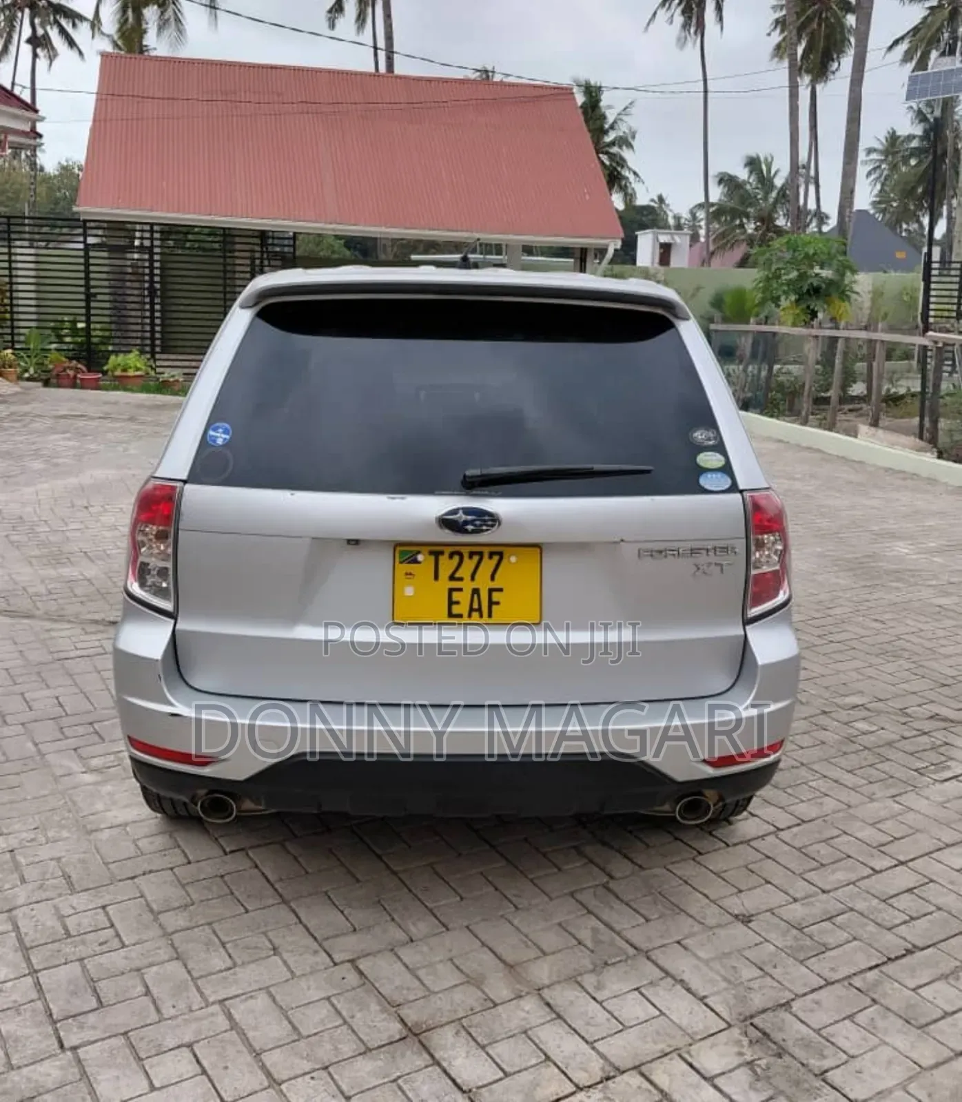Subaru Forester 2010 Silver