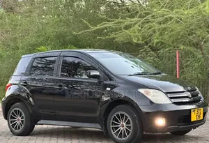 Toyota IST 2005 Black