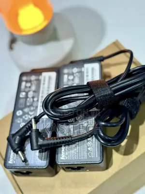 Lenovo Small Pin Adapter Watts 65