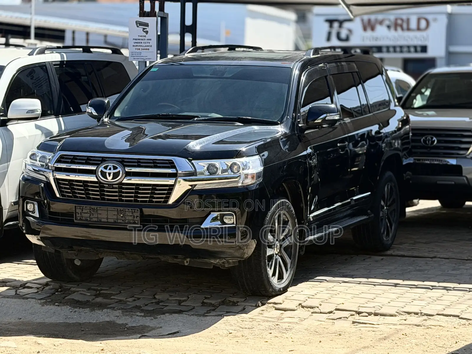 Toyota Land Cruiser 2015 Black