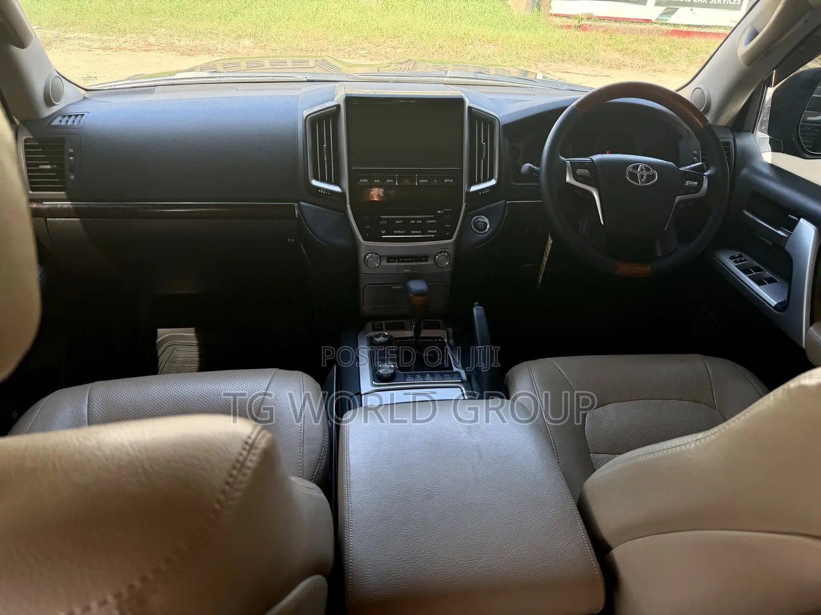 Toyota Land Cruiser 2015 Black