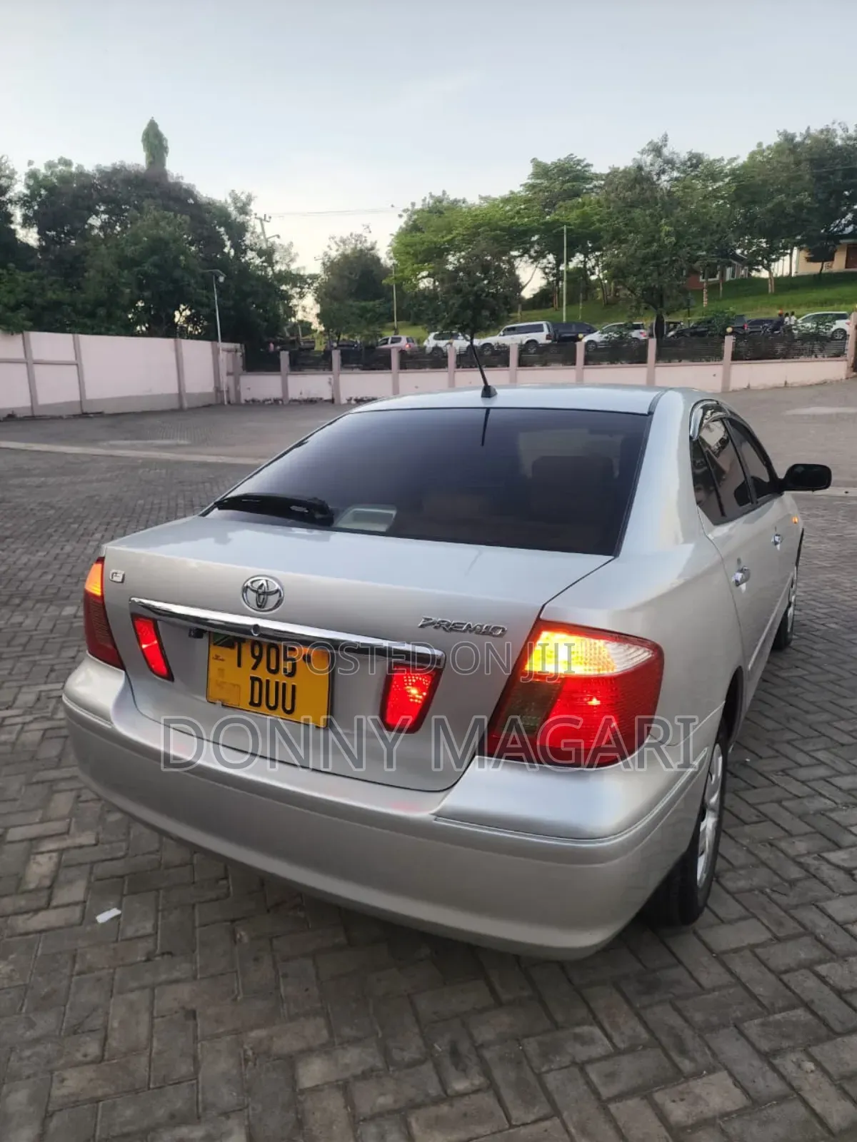 Toyota Premio 2003 Silver