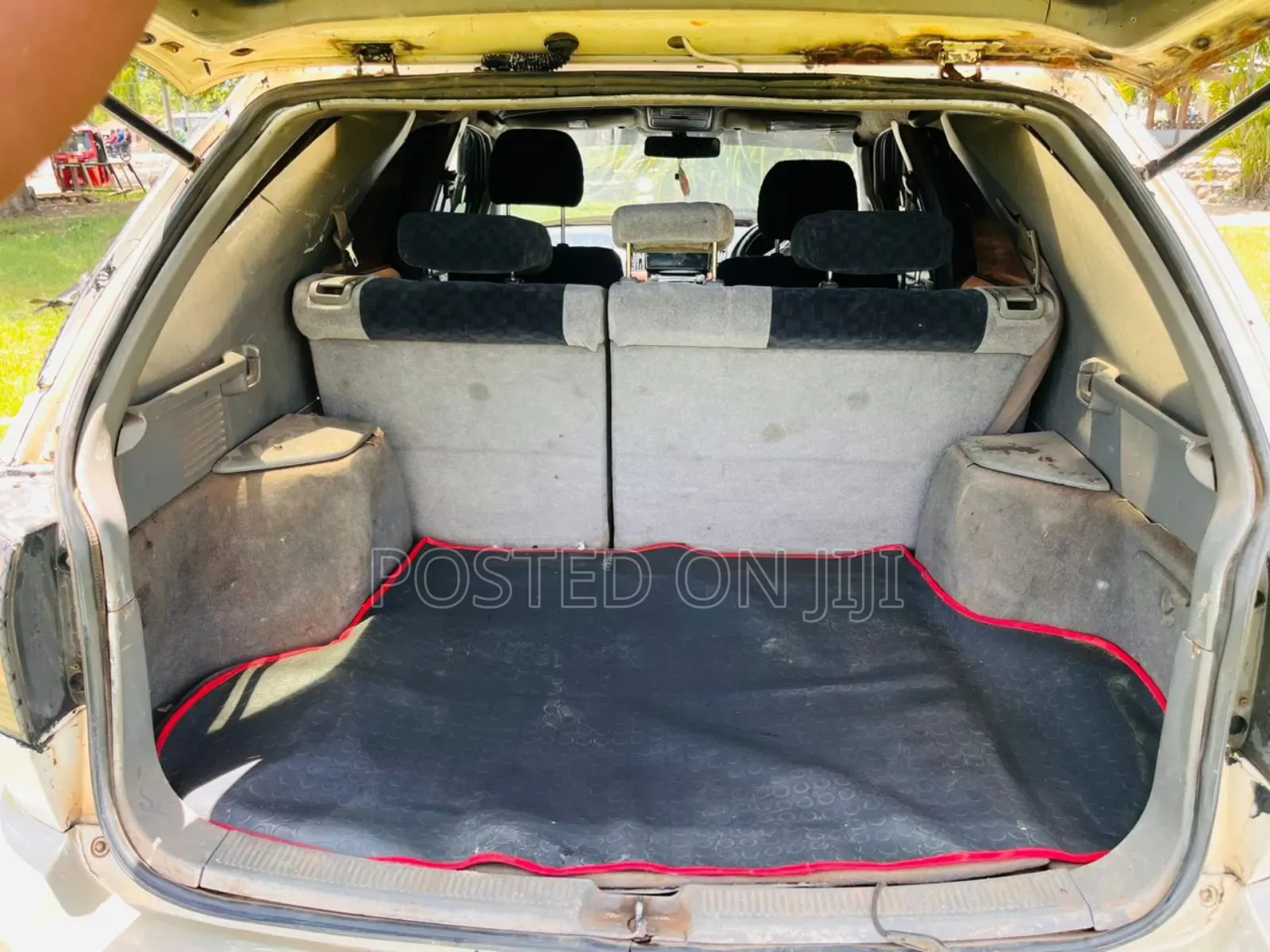 Toyota Harrier 2006 White