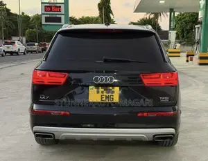 Audi Q7 2018 Black