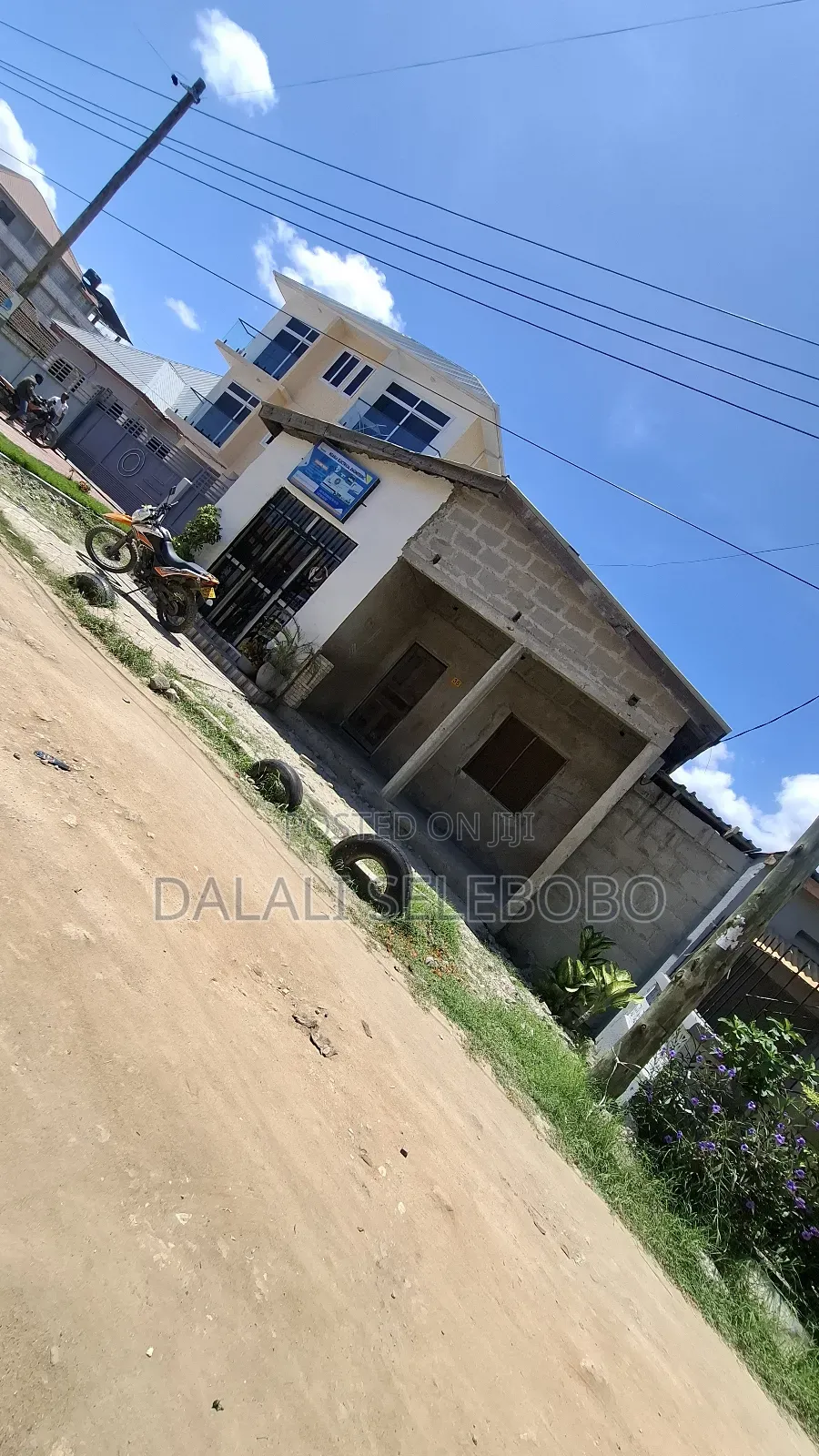 6bdrm Bungalow in Sinza C for sale