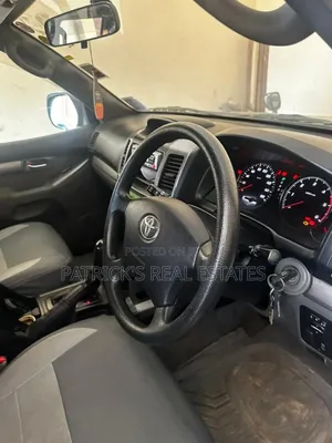 Toyota Land Cruiser Prado 3.0 D-4D 3dr 2005 Gray