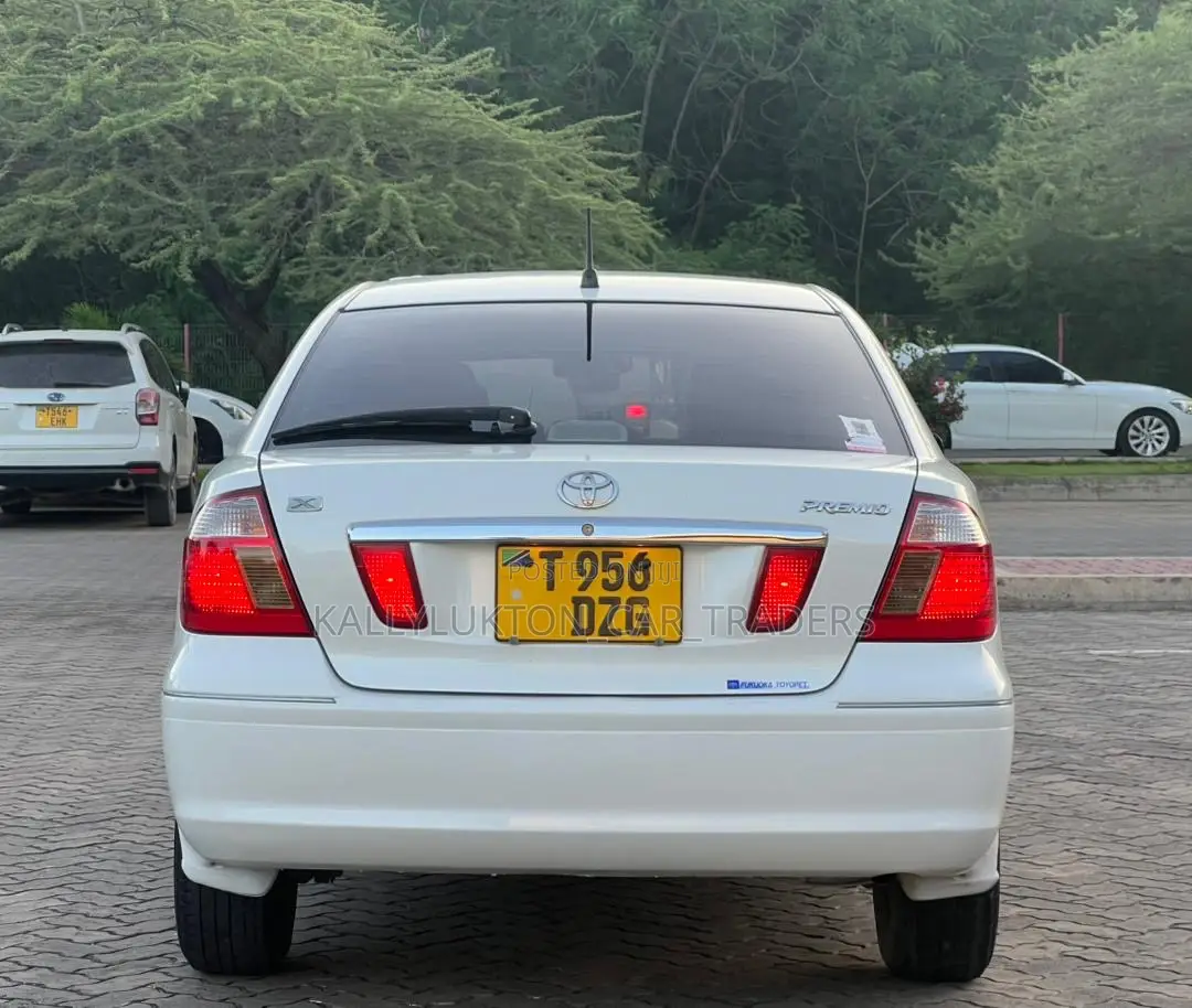 Toyota Premio 2004 White