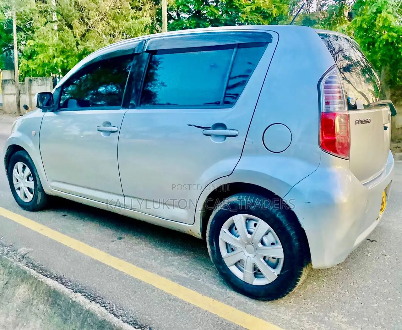 Toyota Passo 2005 Silver