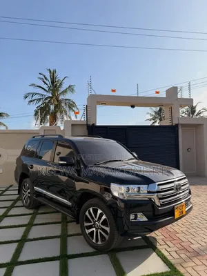 Toyota Land Cruiser 2014 Black