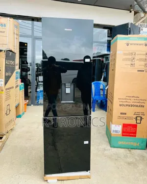Hisense Refrigerator 263l Water Dispenser, Bottom Freezer