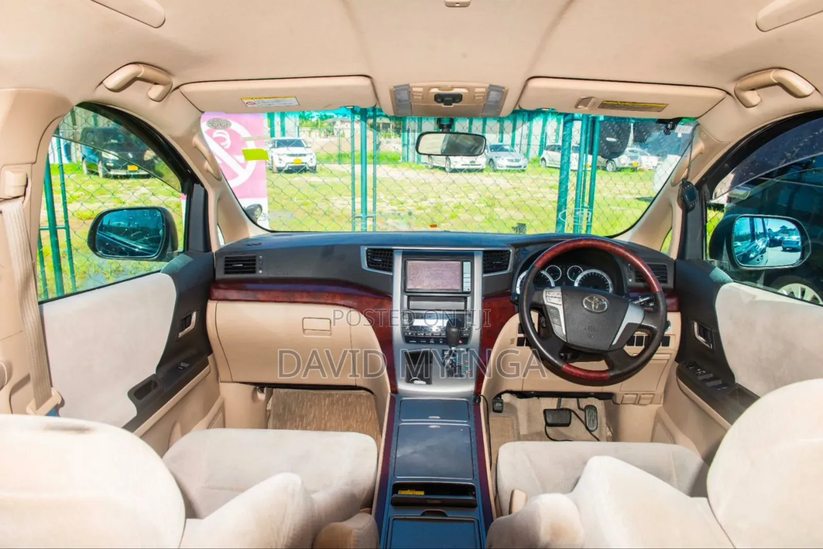 Toyota Vellfire 2010 Purple