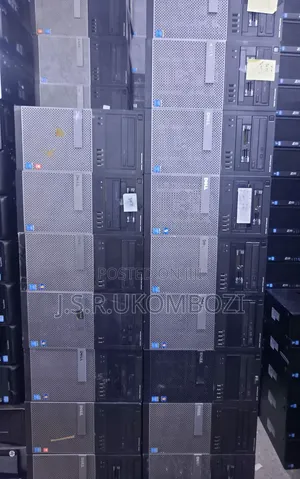 Desktop Computer Fujitsu Celsius M740 4GB Intel Core I5 HDD 500GB