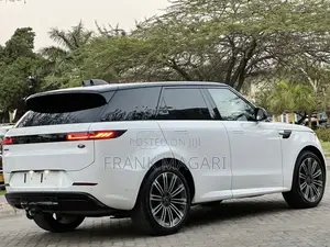 Land Rover Range Rover Sport 2023 White